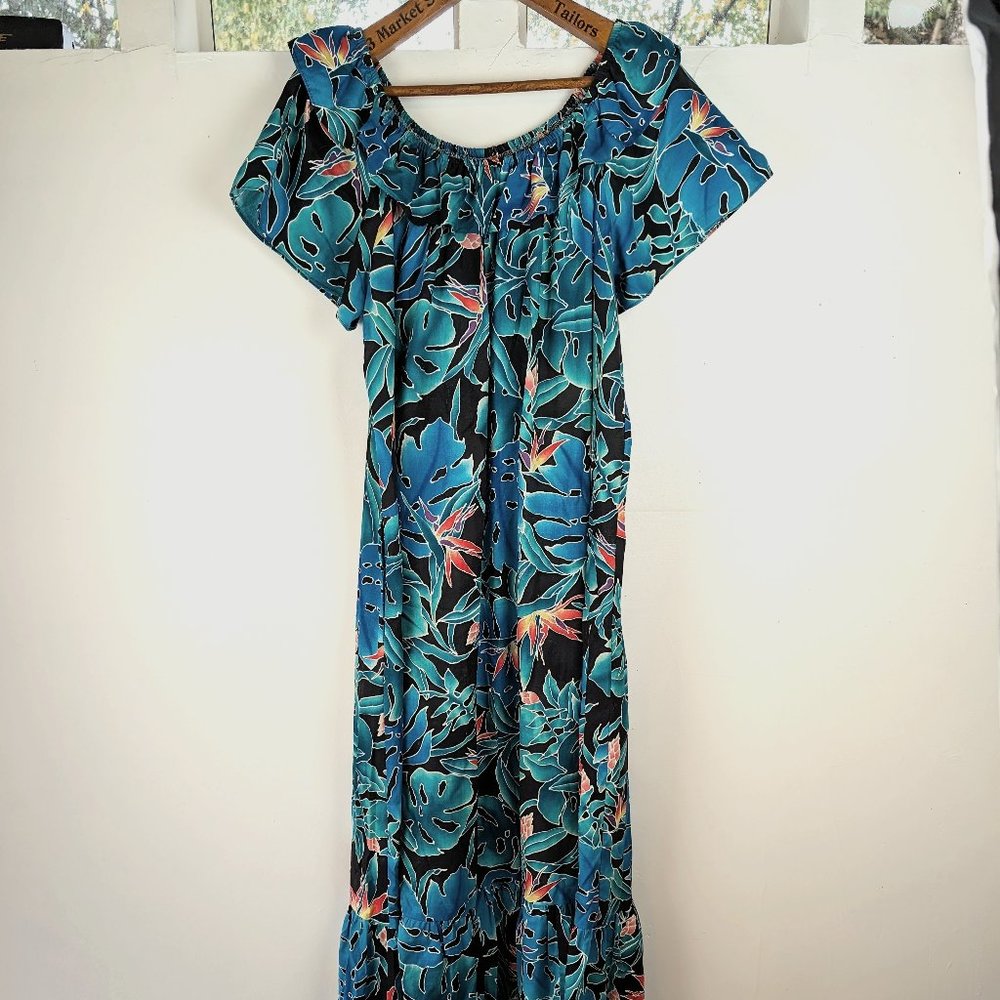 Hilo Hattie Plus Monstera MuuMuu Dress with Pockets XXL